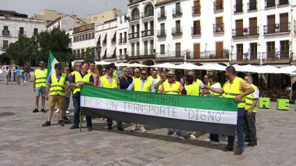 Concentración camioneros Cáceres