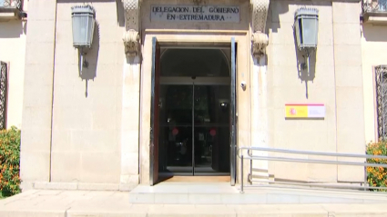 Fachada de la Delegación del Gobierno, en Badajoz