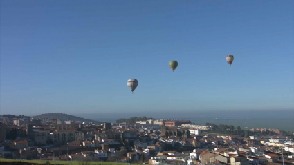 Viaje en globo de los Reyes Magos por Cáceres