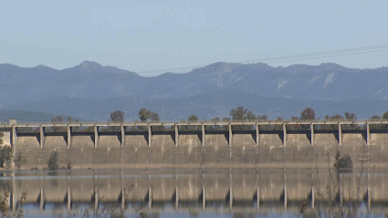 Presa de Valdecaballeros