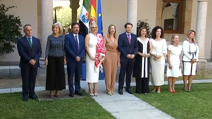 Foto de familia del Consejo de Gobierno