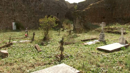 Cementerio de Santibáñez el Alto