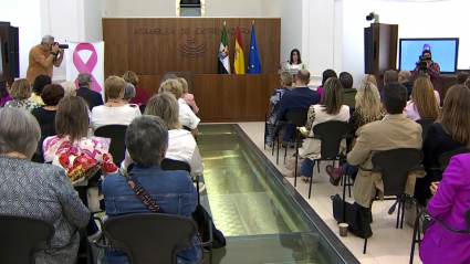 Acto en la Asamblea de Extremadura