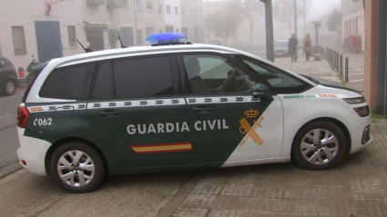 Momento en el que el detenido por la muerte de un hombre en Calamonte llega a los juzgados de Mérida