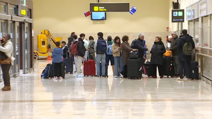 gente aeropuerto badajoz