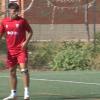 Óscar Muñoz entrenando con el Villanovense tras su lesión