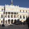 Colectivos de mujeres o sociales acompañan al Ayuntamiento de Badajoz en el acto institucional con motivo del 8M