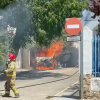 Incendio de una ambulancia en Casar de Cáceres