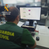 Agente del grupo tecnológico de la Guardia Civil de Cáceres