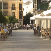 Veladores en la plaza de España de Badajoz 