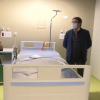 Vergeles visita planta infecciosos en hospital Universitario de Badajoz