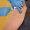 Pinchazo de vacuna covid-19