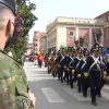 Desfile de los recreadores por la avenida de Huelva en Badajoz 