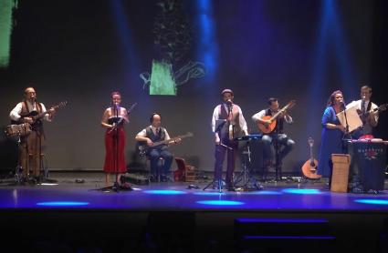 Mansaborá Folk en el Gran Teatro de Cáceres