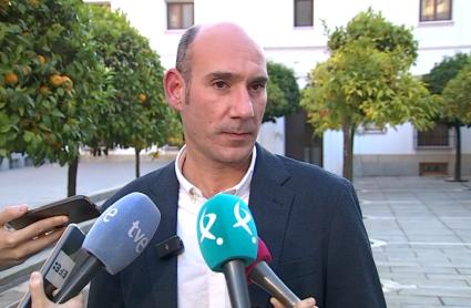 El PP cree que "es momento" de que Gallardo dé "explicaciones" tras su "imputación" por el caso del hermano de Sánchez