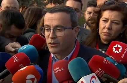 Miguel Ángel Gallardo, a su entrada en el Congreso Federal del PSOE en Sevilla