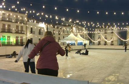 La Plaza Mayor de Cáceres contará con una pista de hielo sintético