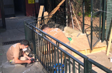 Adecuación de acceso a la piscina.