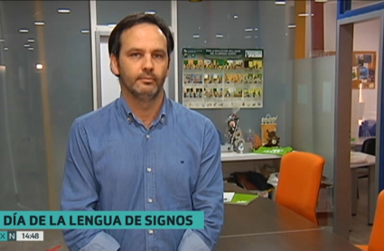 José Manuel Cercas, presidente de FEXAS, nos atiende en el Día de las Lenguas de Signos