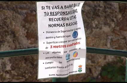 cartel en piscina del jerte en navaconcejo