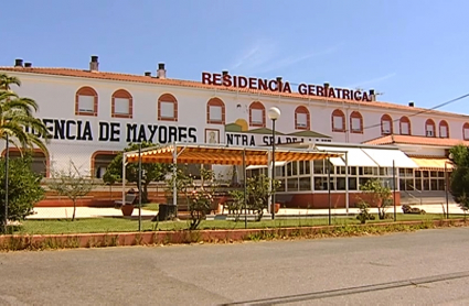 Las residencias privadas de Extremadura prohíben de nuevo las visitas de los familiares por seguridad