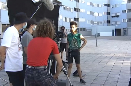 Momento del rodaje en Cáceres del corto "El amor amenazado".