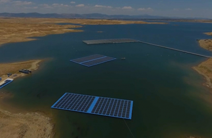 Planta fotovoltaica flotante en el embalse de Sierra Brava