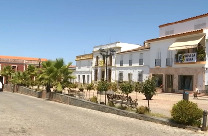 Centro de Zahínos, localidad con menos renta declarada de España