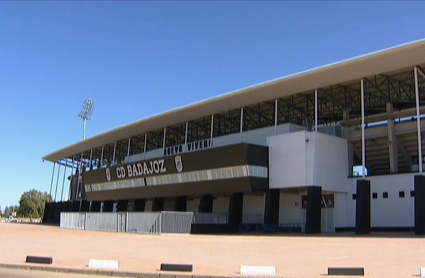 Facha del exterior del Estadio Nuevo Vivero de Badajoz