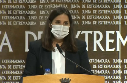 Comparecencia de la portavoz de la Junta de Extremadura, Isabel Gil Rosiña