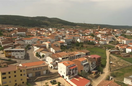 Vista desde el aire de la localidad pacense de Valdecaballeros