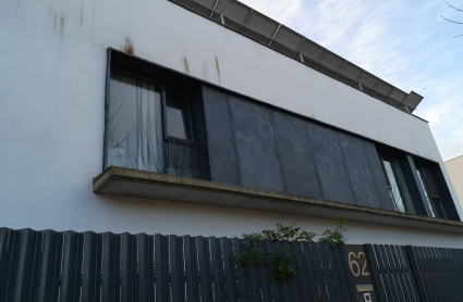 Fachada de la vivienda donde se ha originado el incendio doméstico