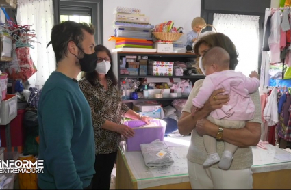 REDMADRE Extremadura ayuda a las madres para poder sacar adelante a sus hijos menores de 2 años