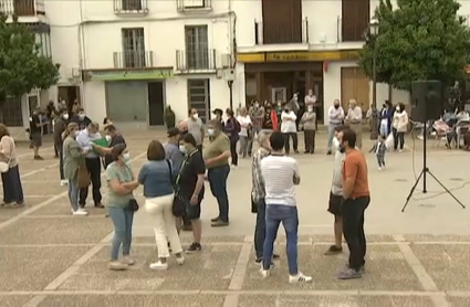 Protesta de los trabajadores del ayuntamiento de Alburquerque