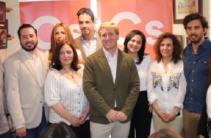 Ignacio Gragera con los miembros de su candidatura en 2019.