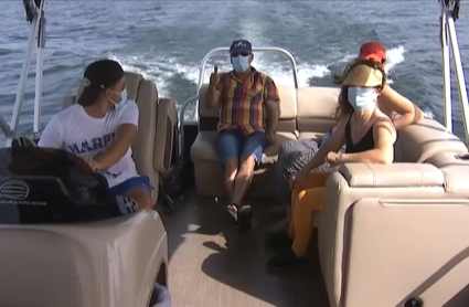 Pasajeros en el barco a Granadilla