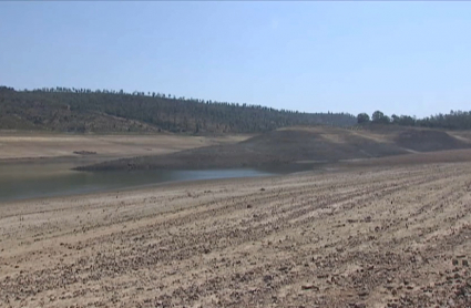 Embalse de Valdecañas.