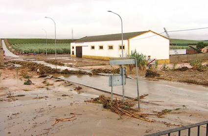 Carretera cortada ayer en Arroyo de San Serván