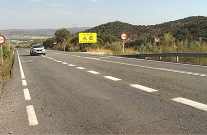 Tercer carril en la actual carretera regional EX112 cerca de Jerez de los Caballeros