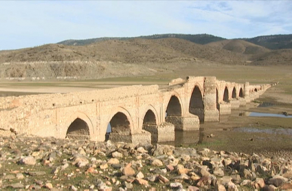 Puente de Villarta de los Montes