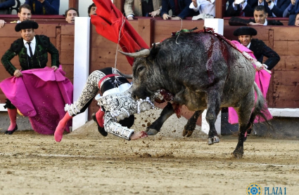 Cogida Emilio de Justo en Las Ventas