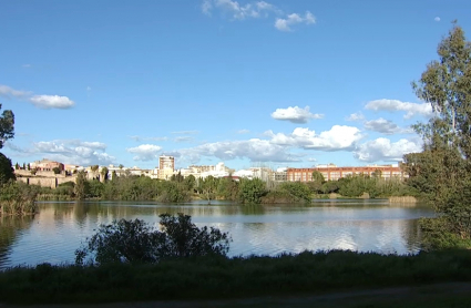 El río Guadiana a su paso por Mérida