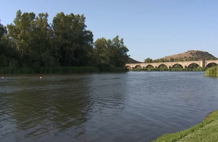 Río Guadiana a su paso por Medellín (Badajoz)