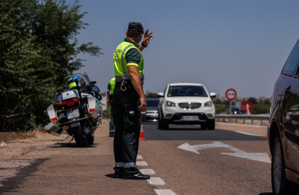 Agente en un control de tráfico