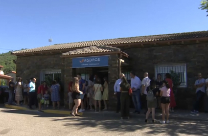 Fachada del nuevo centro que ASPACE tiene en La Muela, alquería de Pinofranqueado.