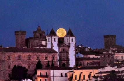 Superluna en Cáceres