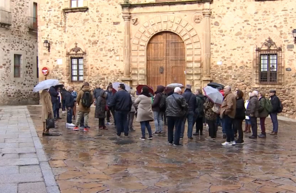 turistas en Cáceres