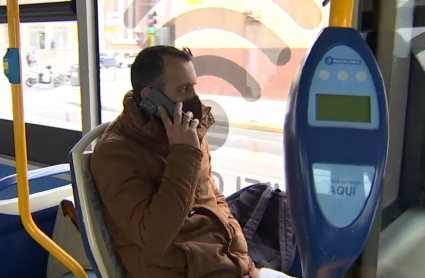 Mascarilla en transporte público, autobús