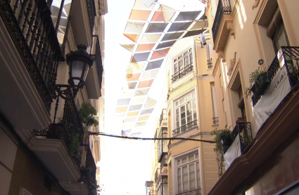 Toldos en la calle San Juan