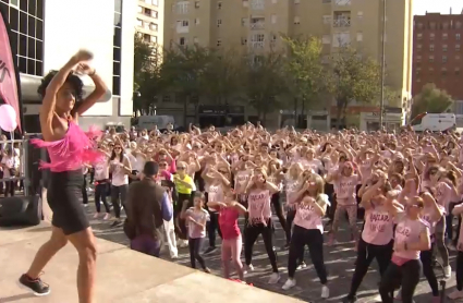 Badajoz baila contra el cáncer